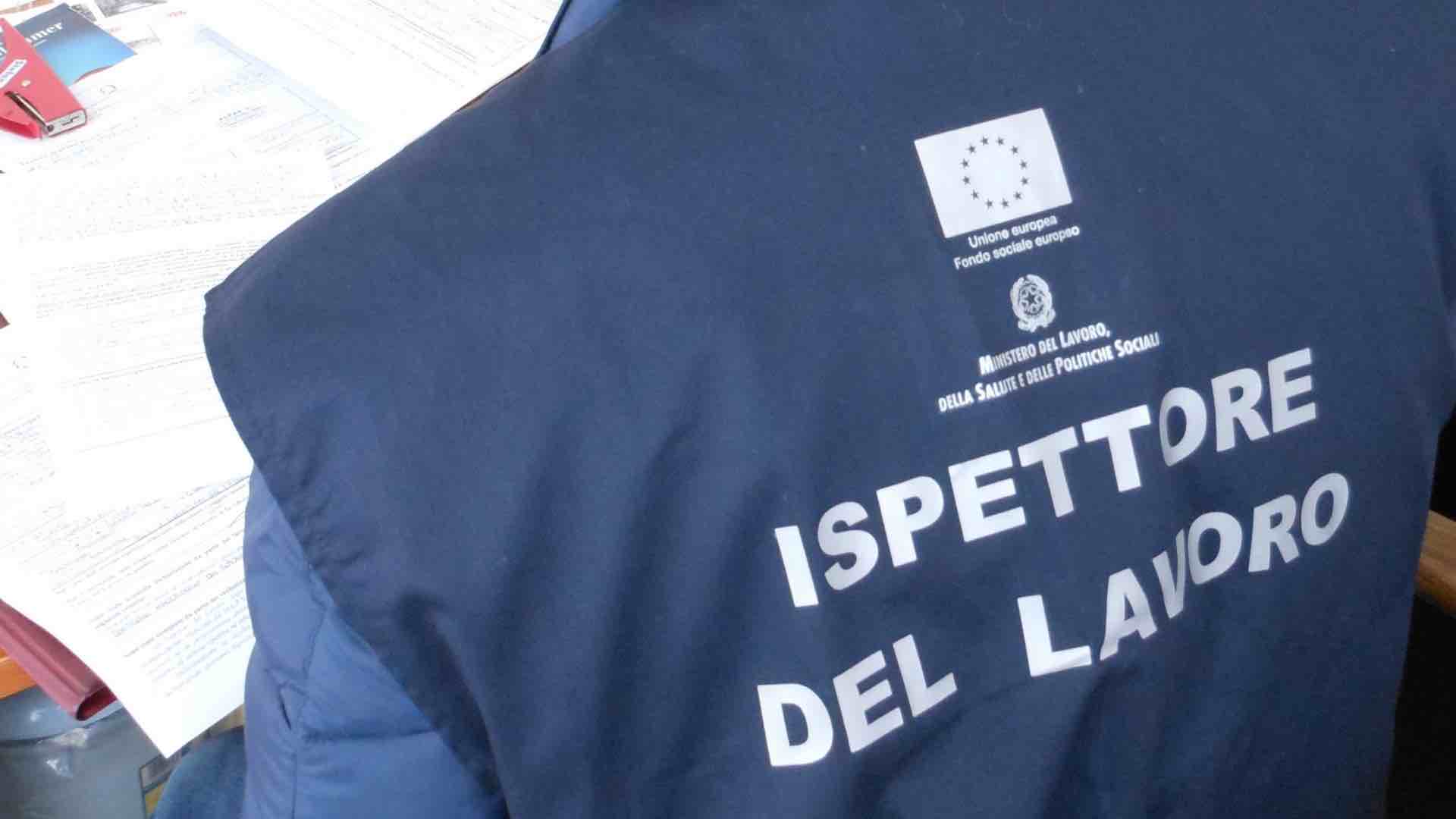 Controlli congiunti dell’INL Sicilia e dell’ITL Caltanissetta: lavoro nero in pizzeria, attività sospesa anche per la sicurezza