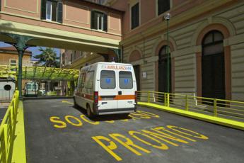 Ordine medici: “Pronto soccorso per anziani solo se necessario, Covid in agguato”