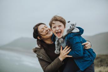 Per un figlio o per il partner, dove abita l’amore? Esiste un luogo nel cervello