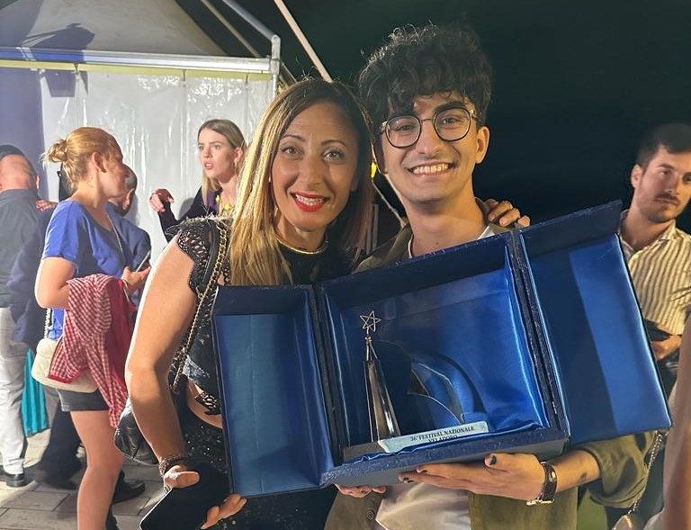 La Vela d’Oro: il nisseno Davide Zito vince la sezione cover