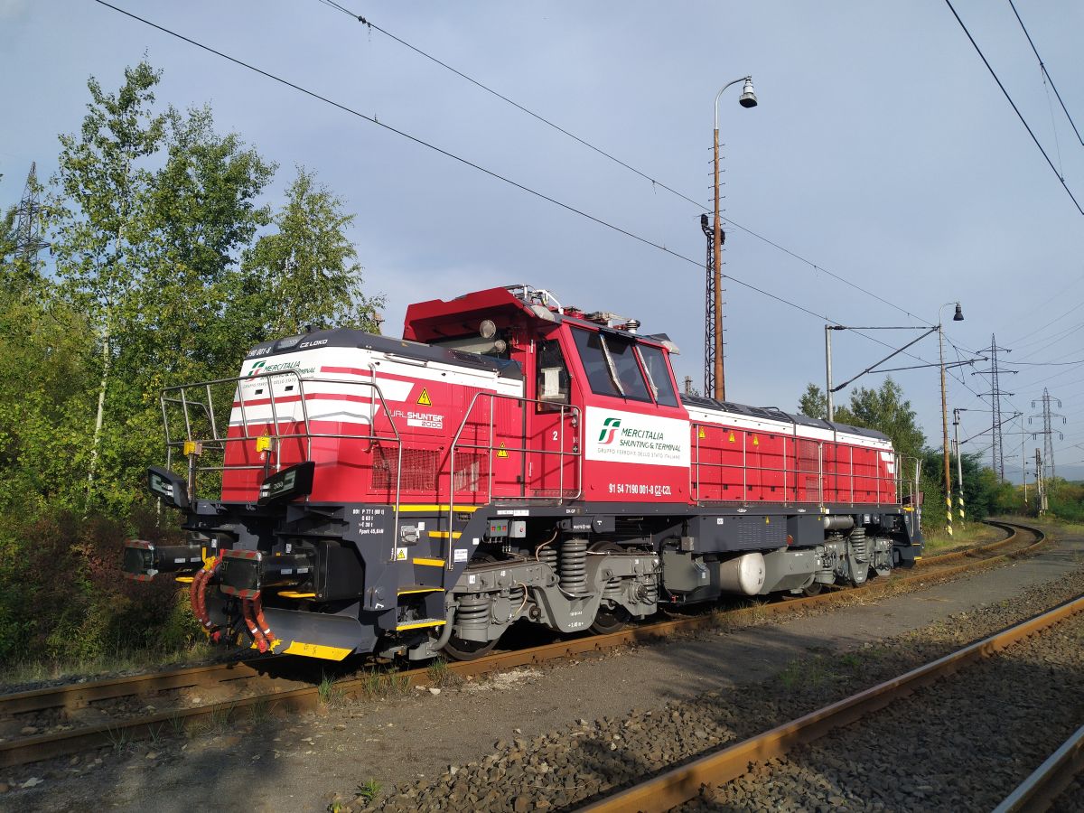 Fs, nuove locomotive da manovra a doppia alimentazione