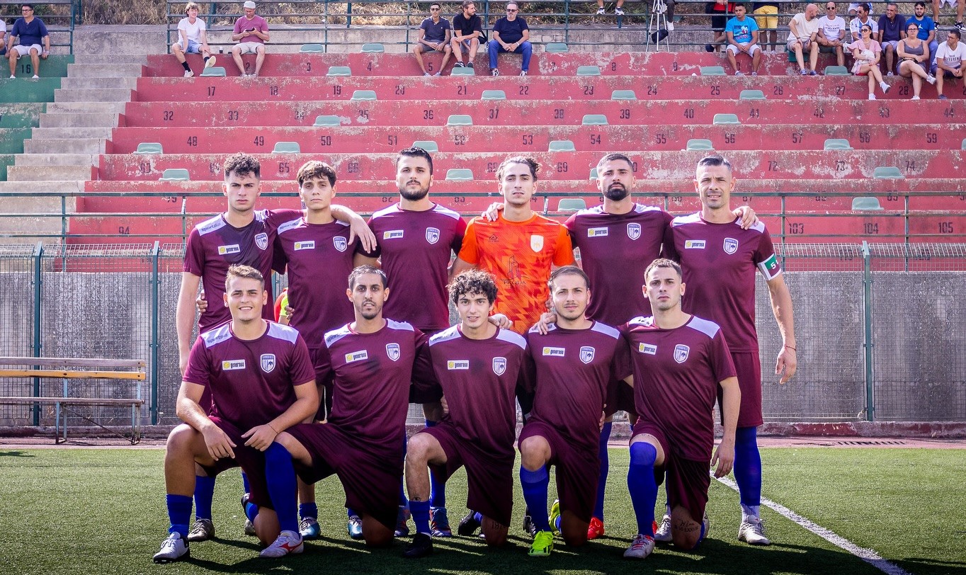 Serie D. La Nissa cerca la sua prima vittoria stagionale al “Tomaselli” contro la corazzata Siracusa