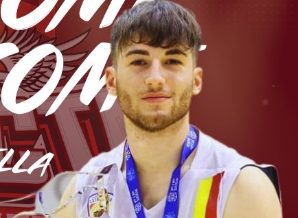 Basket maschile Serie C. Nuovo rinforzo per l’Invicta: arriva il play guardia Domenico Chiarella