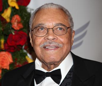 E’ morto James Earl Jones, la voce di Darth Vader in Star Wars