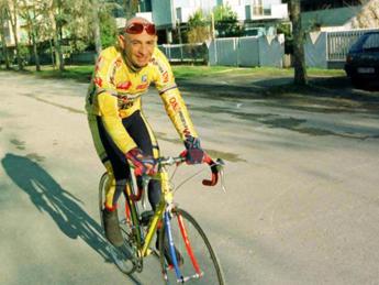 Pantani, nuove indagini a Trento. Il legale: “Lavoro che all’epoca altri non fecero”