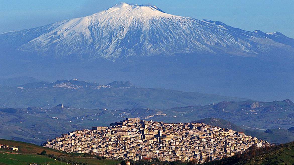 “La pietra, il legno, il tesoro. Eredità culturale tra tutela, valorizzazione e opportunità di sviluppo”: convegno di BCsicilia a Gangi