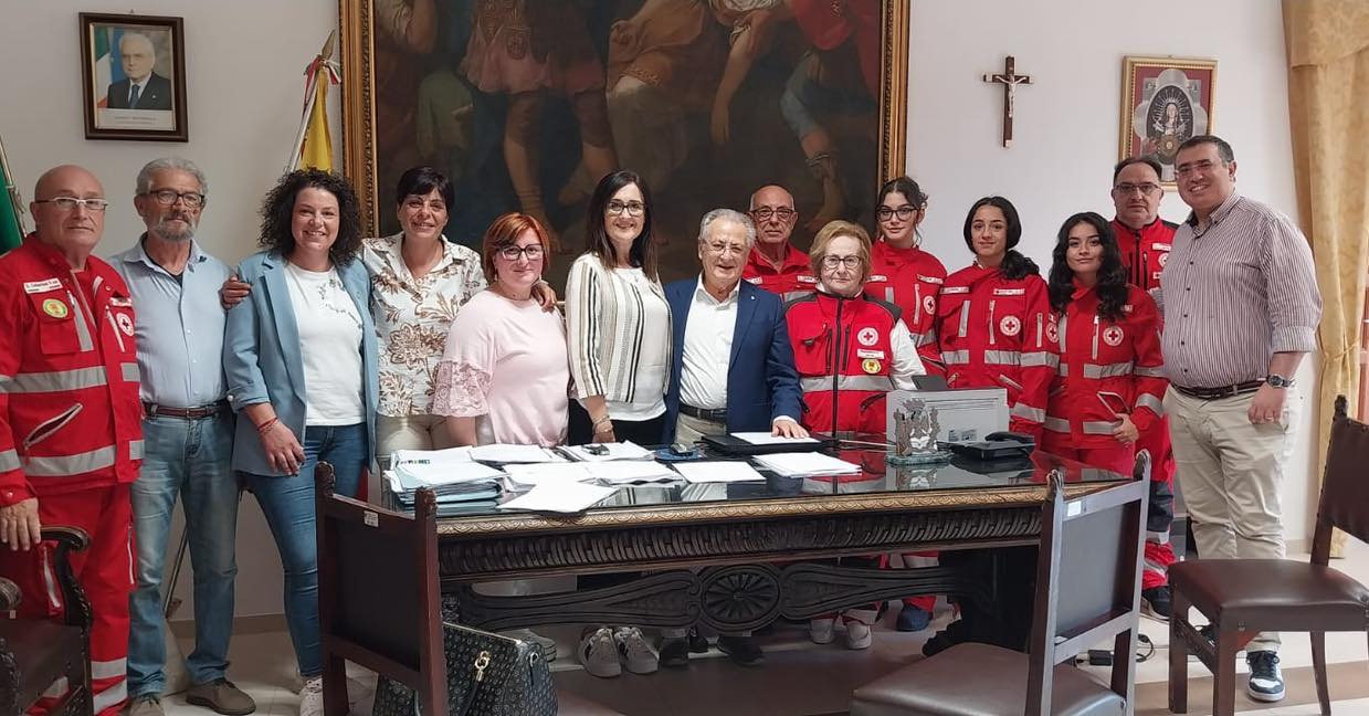 Santa Caterina. Sinergia tra Croce Rossa e amministrazione comunale: sostegno al reddito e inclusione sociale