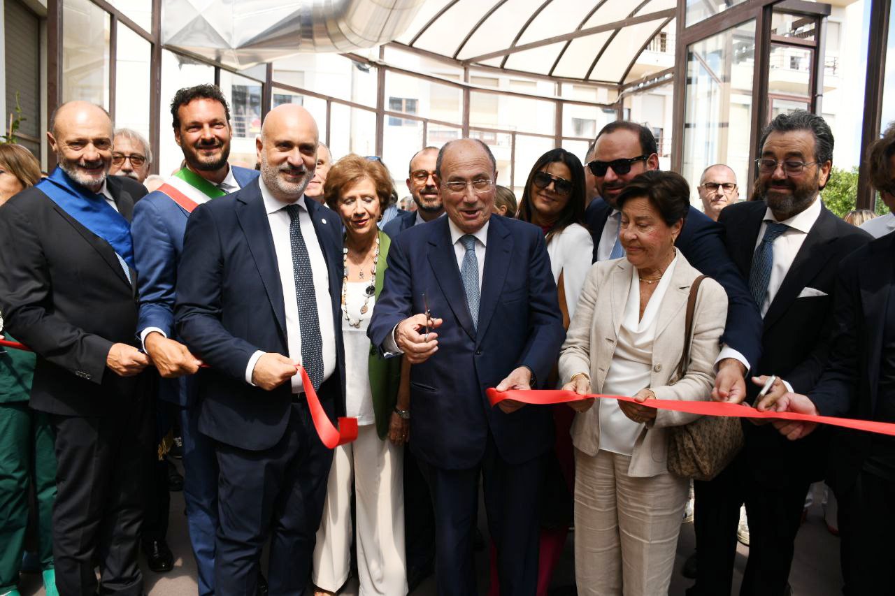 Siracusa, inaugurato Pronto soccorso dell’Umberto I. Schifani: «Impegnati a migliorare sanità siciliana»