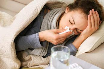 Come affrontare i primi sintomi dell’influenza: dalla prevenzione al trattamento