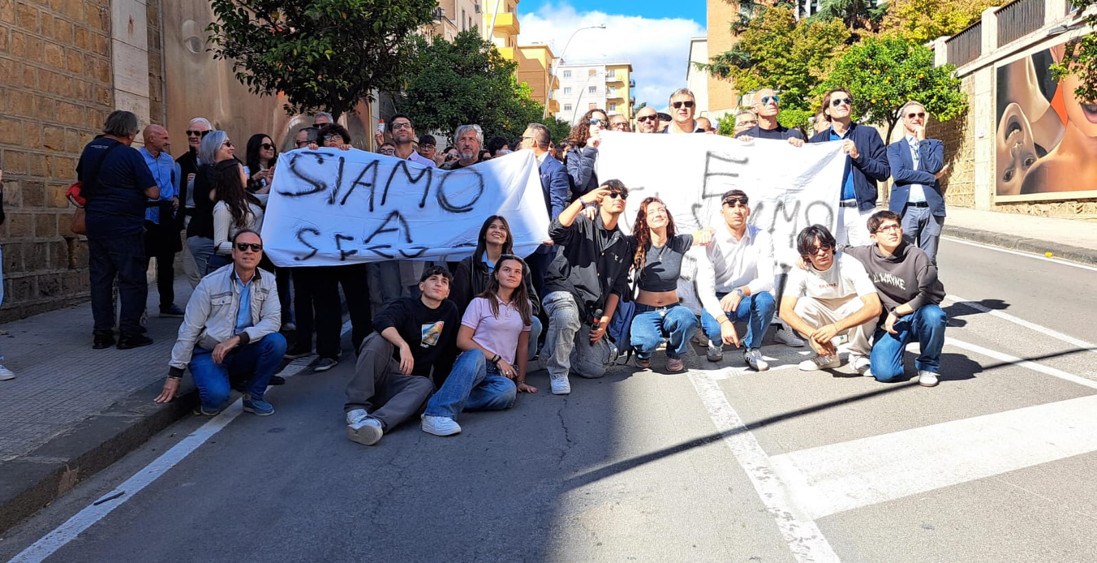 Caltanissetta. “Vogliamo l’acqua”, il megafono dei giovani studenti nisseni e quel desiderio di esserci