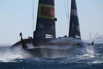 Louis Vuitton Cup, Britannia batte Luna Rossa: finale ora è 5-4