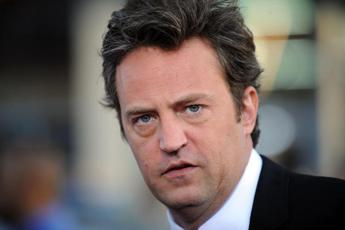 Matthew Perry, medico si dichiara colpevole per la morte da overdose dell’attore