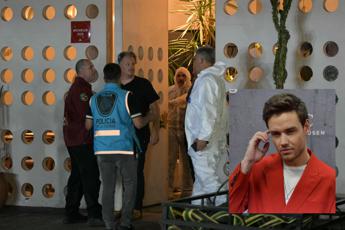 Morto l’ex One Direction Liam Payne, media: “Droga e distruzione nella stanza d’hotel”