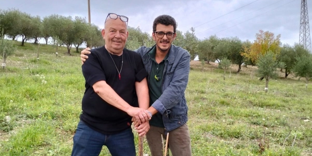 Eccellenze siciliane. Da Milena all’Islanda, l’olio extravergine di Salvatore Geraci apprezzato dall’imprenditore Frank Cassata