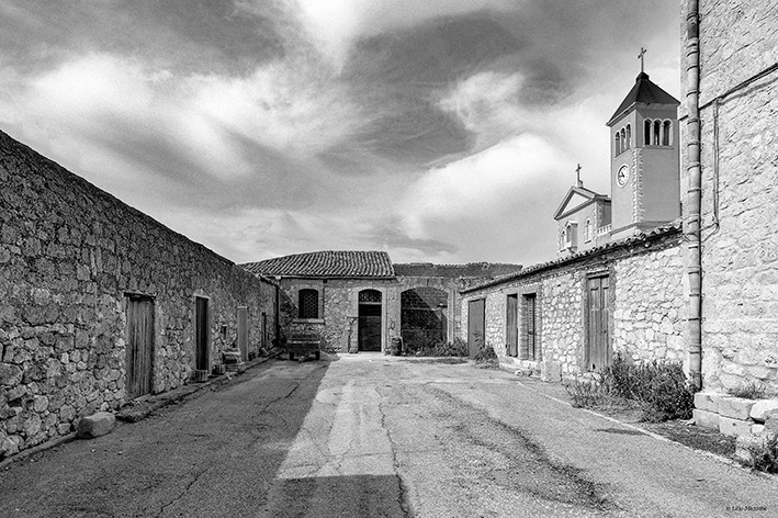 Gente di Sicilia: la fotografia “poetica” di Lillo Micciché