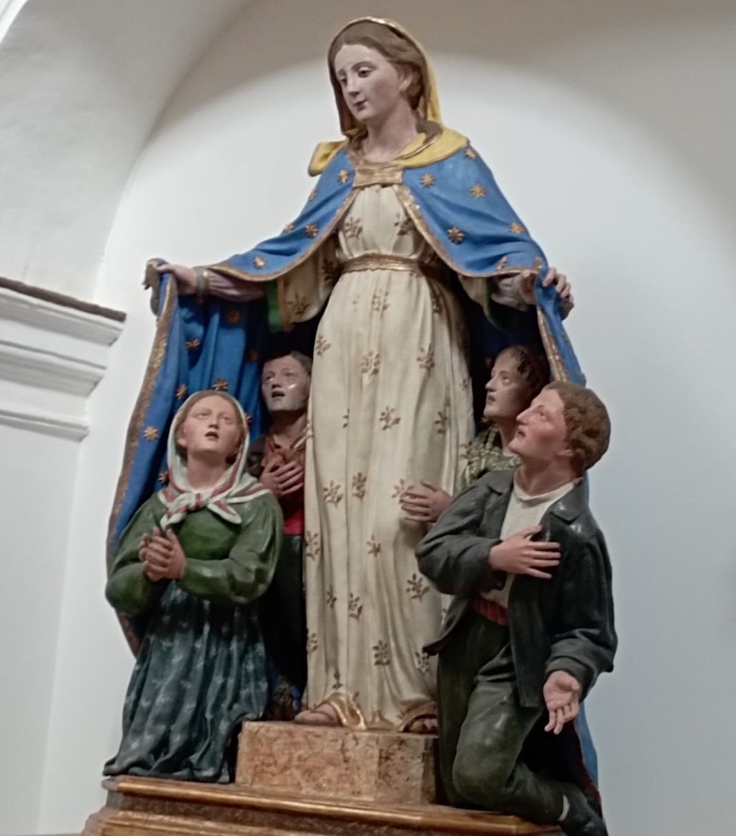 Statua Madonna del Riparo restaurata da Eliana Valenza. Tanti visitatori e apprezzamenti