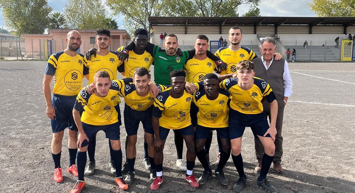 Calcio. Debutto vincente in terza categoria per l’Asd Montedoro che batte il Riesi 6 a 0