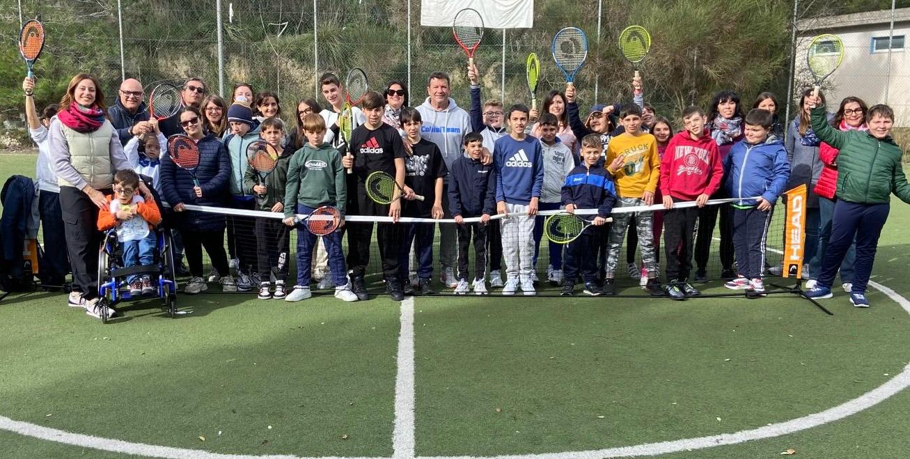 San Cataldo. Riparte “Tennis anch’io”, il progetto della scuola media Paolo Balsamo rivolto ai ragazzi diversamente abili