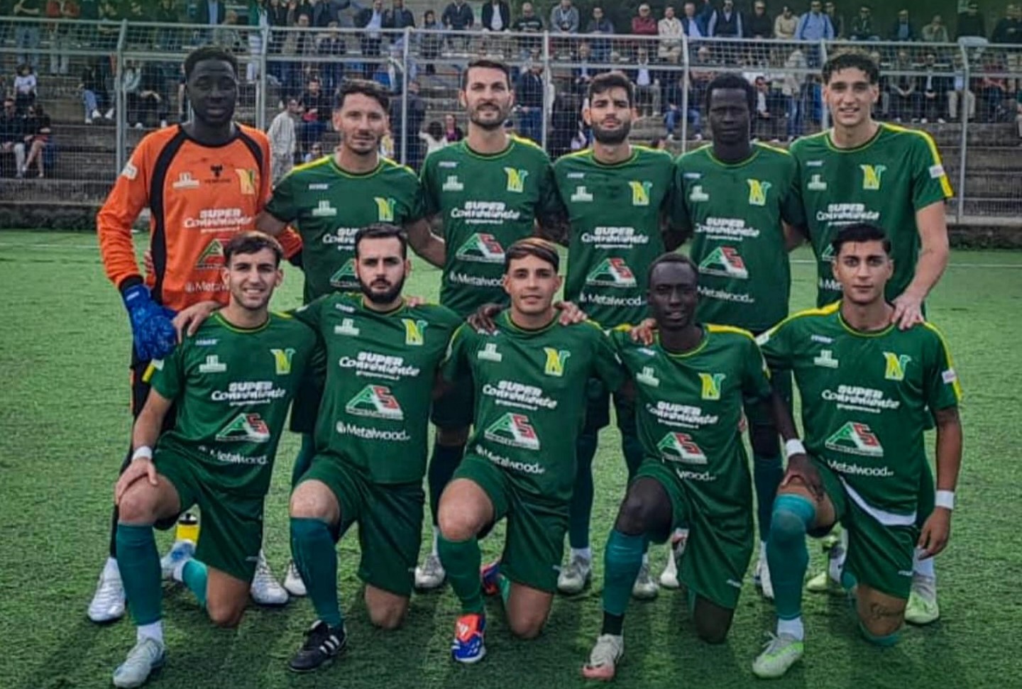 Promozione. Nel girone C il Serradifalco ferma sull’1-1 la capolista Nicosia; nel girone D super Niscemi 4-5 a Noto e prima a punteggio pieno