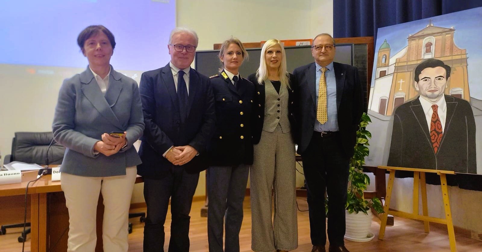 Caltanissetta. Per la Giornata mondiale contro la violenza sulle donne due conferenze all’IISS “Rapisardi” con la partecipazione della Polizia