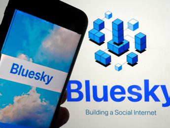 Bluesky, l’esodo in massa da X porta 2,5 milioni di nuovi utenti