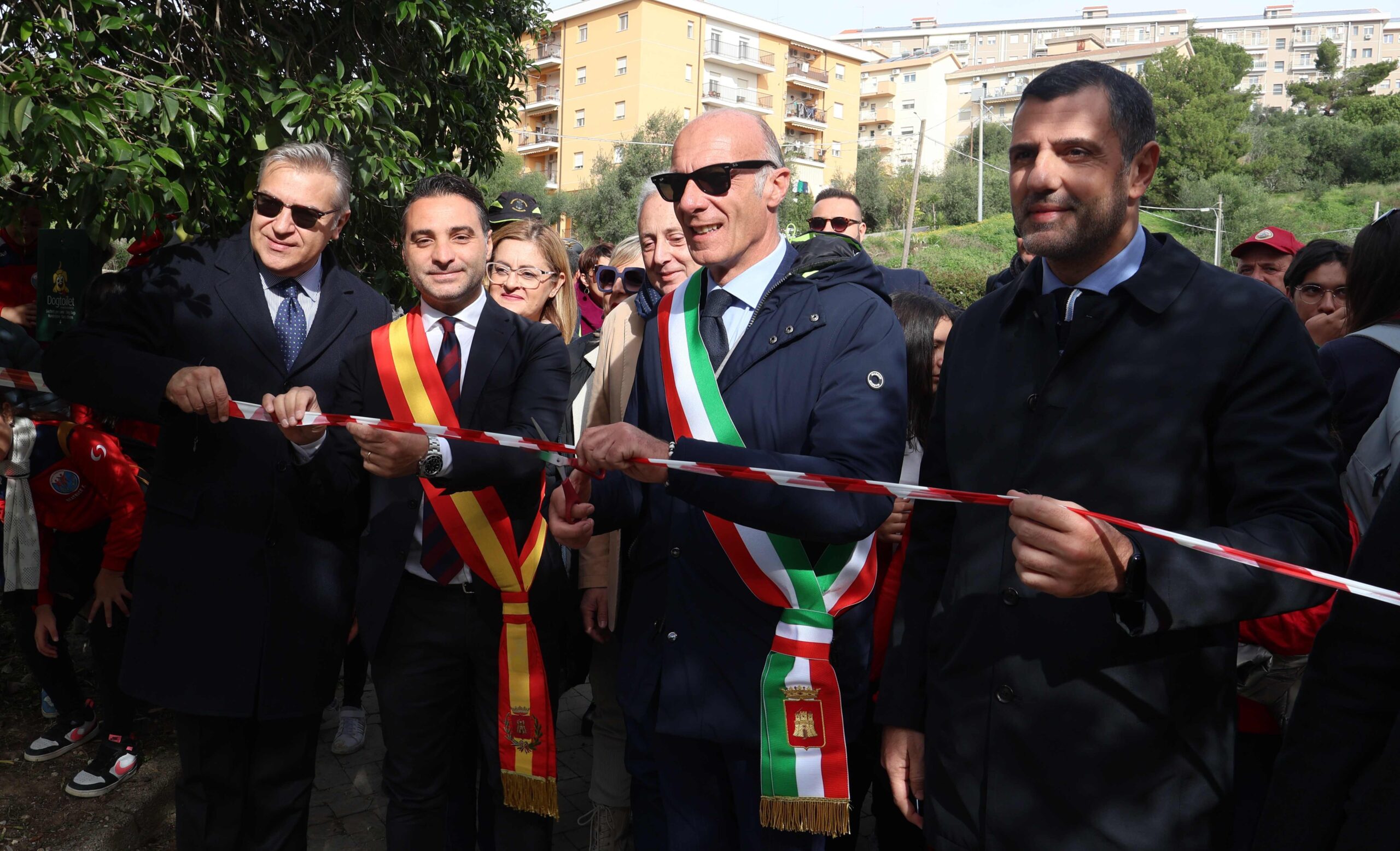 Caltanissetta. “Festa dell’Albero”: al parco “Rosario Assunto” piantumati 60 ulivi per i bambini nati nel 2024