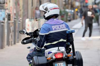 Francia, aggressione con ascia su un treno: 4 feriti, 2 sono gravi