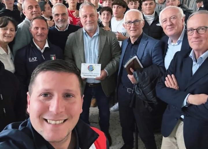 Caltanissetta. Al Liceo Scientifico Volta “La bellezza delle Olimpiadi” con Mirco e  Giovanni Scarantino