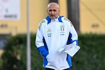 Italia, Spalletti: “Bello scegliere tra noi e Sinner. Servirà la sua autodisciplina”