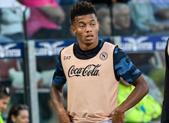 Napoli, rapinarono orologio al calciatore David Neres: 3 arresti