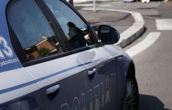 In retromarcia sulla A19 Palermo-Catania, uomo bloccato dalla Polizia