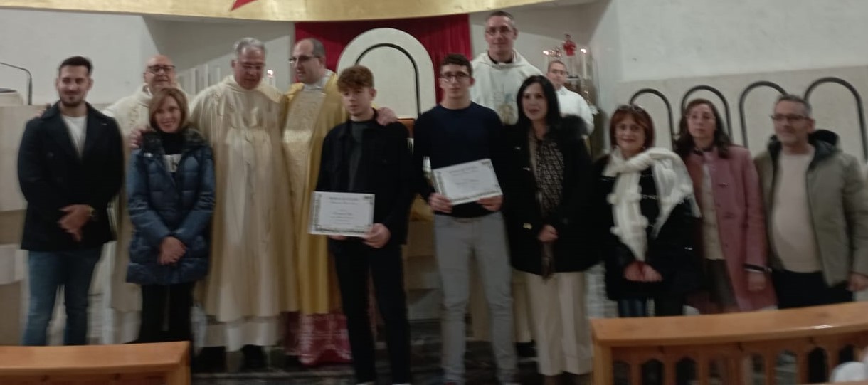 Mussomeli, borsa di studio legata alla festa di Cristo Re. Premiati due gemelli dell’Istituto “Hodierna”