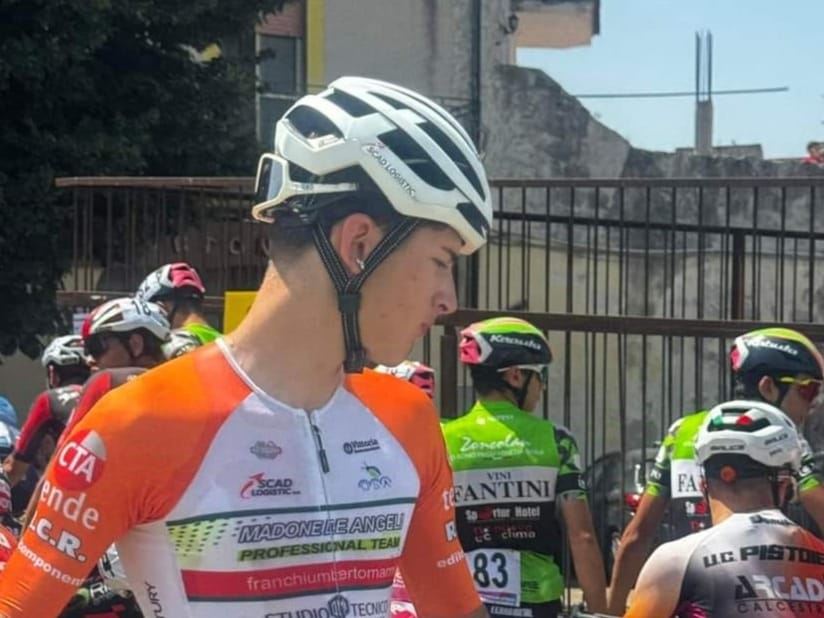 Ciclismo Juniores. Al Premio Francesco Cesarini a Spoleto brilla la stella del nisseno  Vincenzo Risplendente