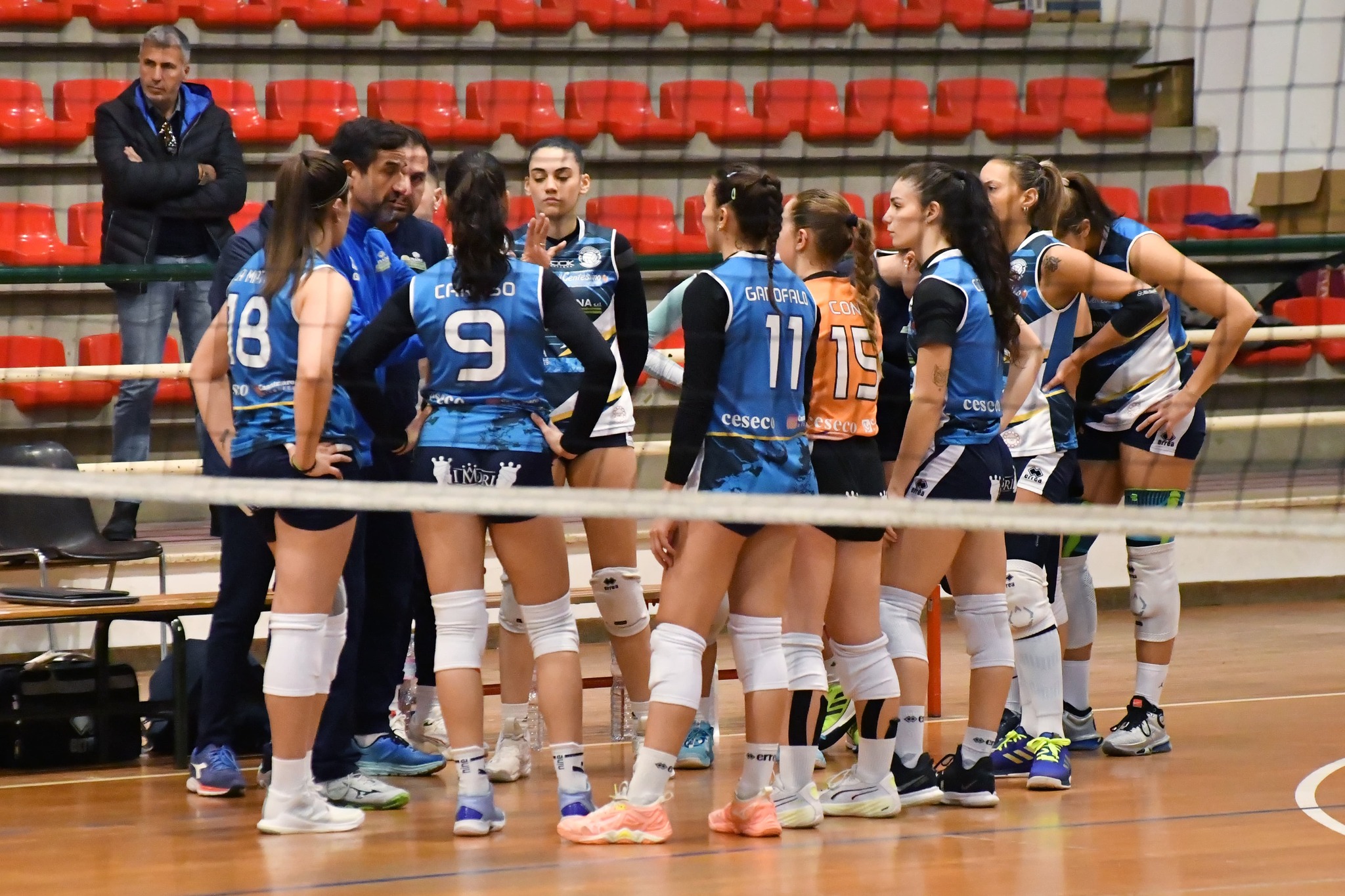 Pallavolo Femminile B1. Sconfitta casalinga per la Traina rimontata 2-3 dalla Siderco Pescara