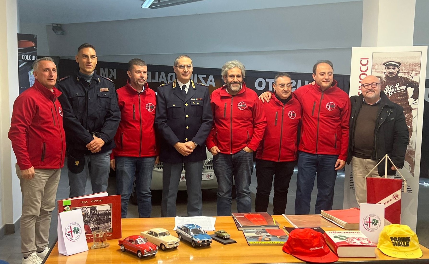 Caltanissetta. La Polizia presente al convegno del Club Alfa Romeo Centro Sicilia “Ugo Sivocci” per il 70° anniversario di Alfa Romeo