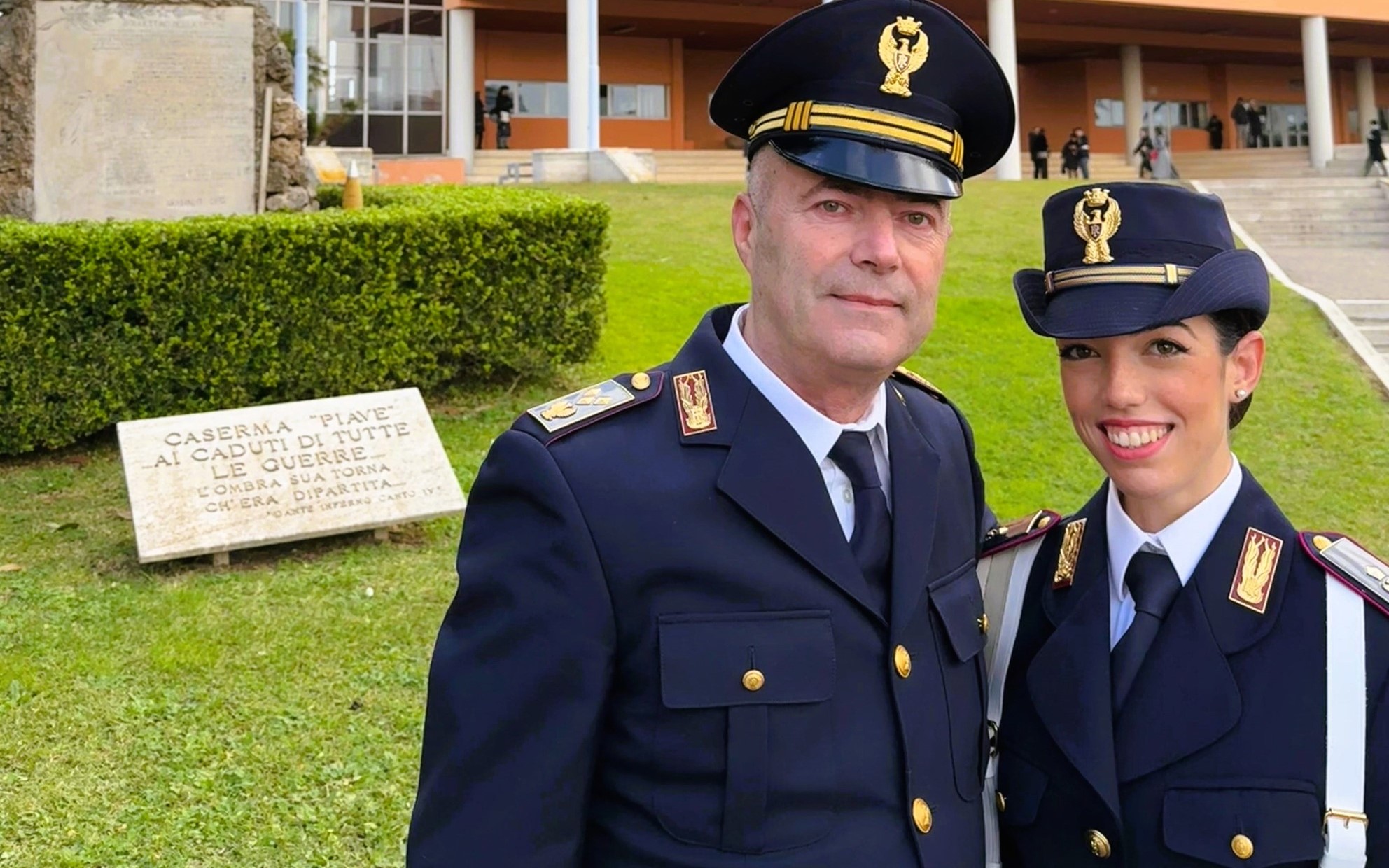 Caltanissetta. Di padre in figlia: l’allieva Federica Maria giura davanti al padre, Sovrintendente Capo di Polizia Salvatore Budano