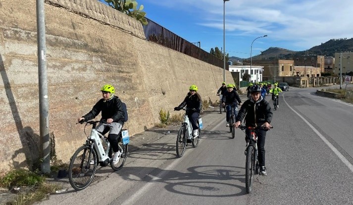 Caltanissetta. Pedalando verso il cambiamento: 1° posto del Liceo Scientifico “Volta” al Concorso “A Scuola di Costituzione” del Cidi