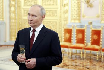 Putin e gli auguri di Capodanno, lo zar esclude i leader ‘ostili’