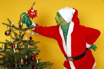 Quelli che odiano il Natale, ecco come si cura la sindrome del Grinch