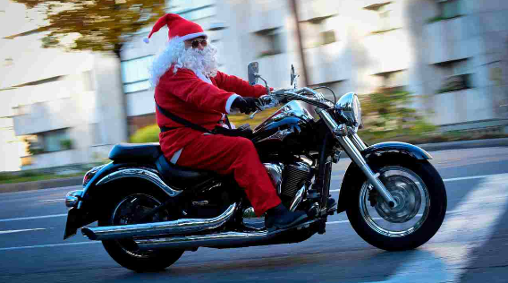 San Cataldo. Il 14 dicembre torna “Babbo Natale in moto”: ecco il programma