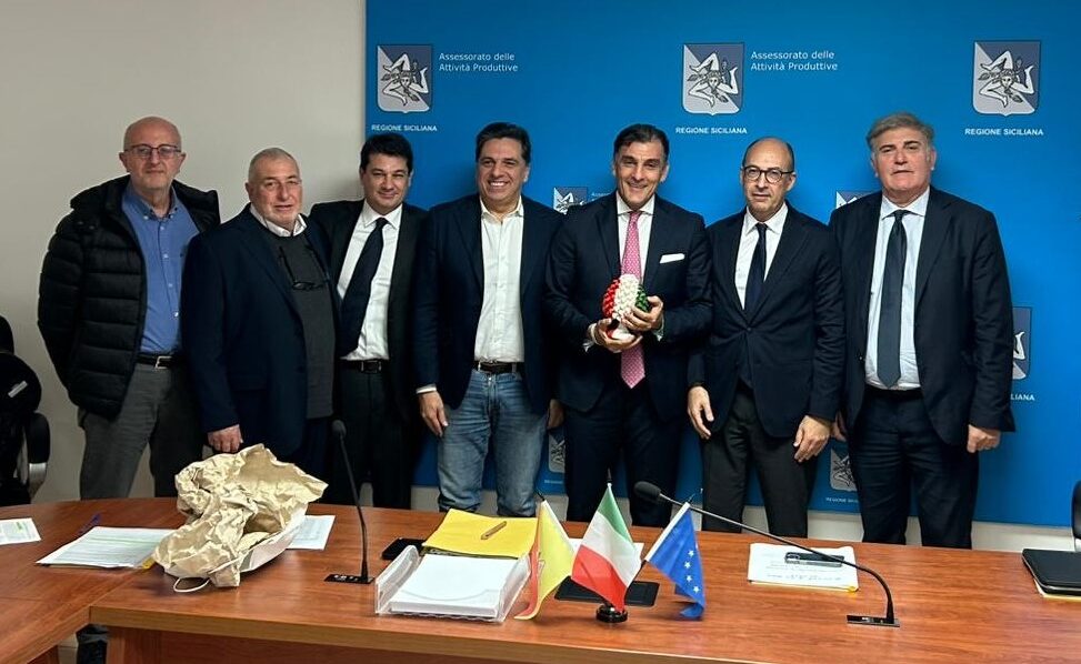 Palermo. Tamajo incontra Consorzio Asi e ceramisti di Caltagirone