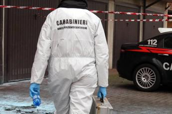 Torino, coppia trovata morta in casa: omicidio-suicidio tra le ipotesi