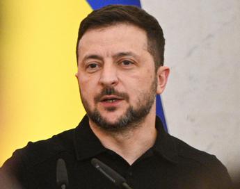 Ucraina, Zelensky rilancia: “Kiev forte nel 2025 e poi pronti a diplomazia”