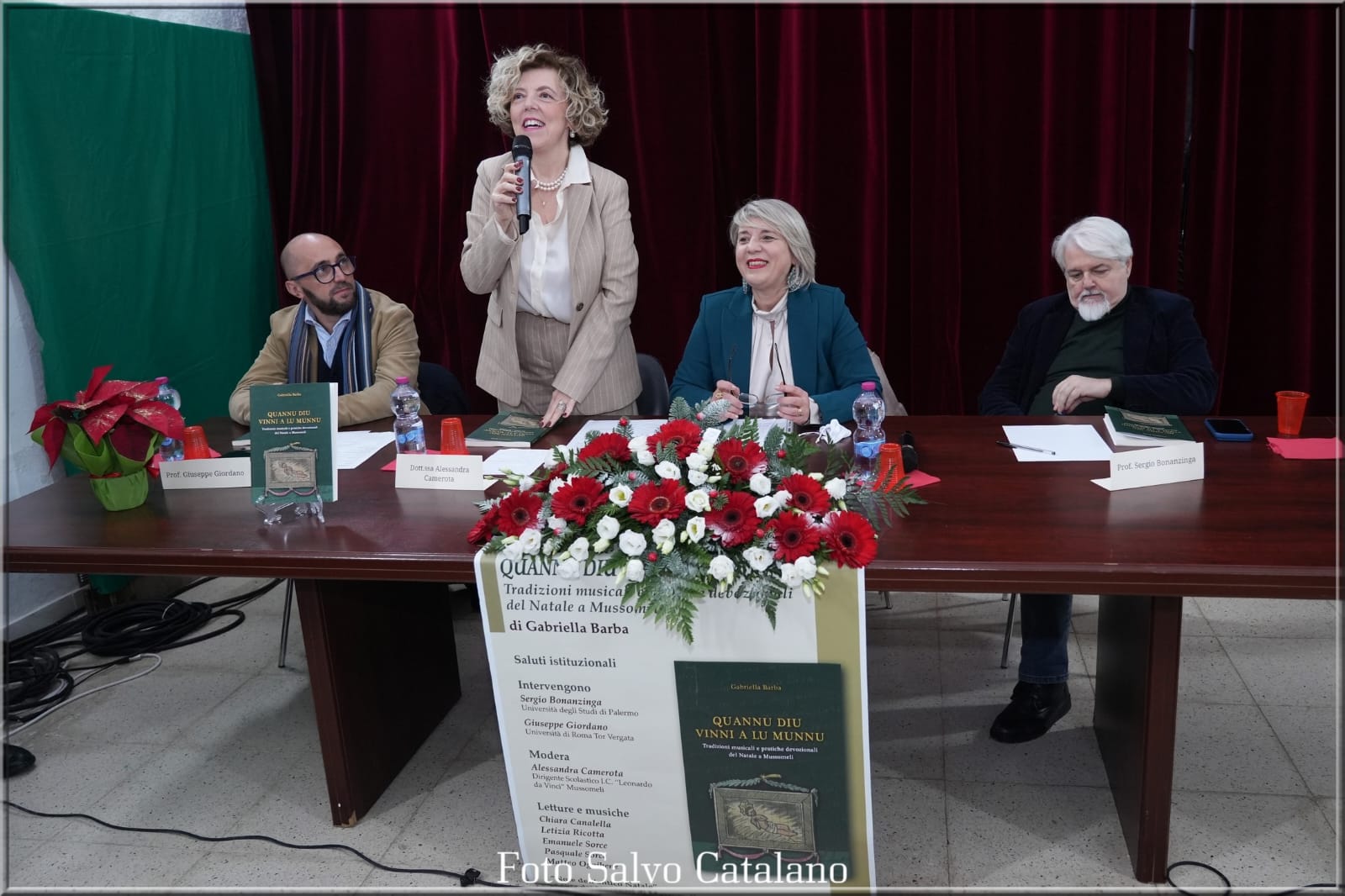 “Quannu Diu vinni a lu munnu”, i novenari di Mussomeli e il libro di Gabriella Barba. Convegno affollato (IL VIDEO)