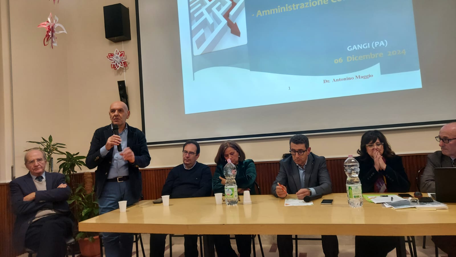 Gangi, energia elettrica rinnovabile e opportunità per il futuro: partecipato il convegno sulle comunità energetiche