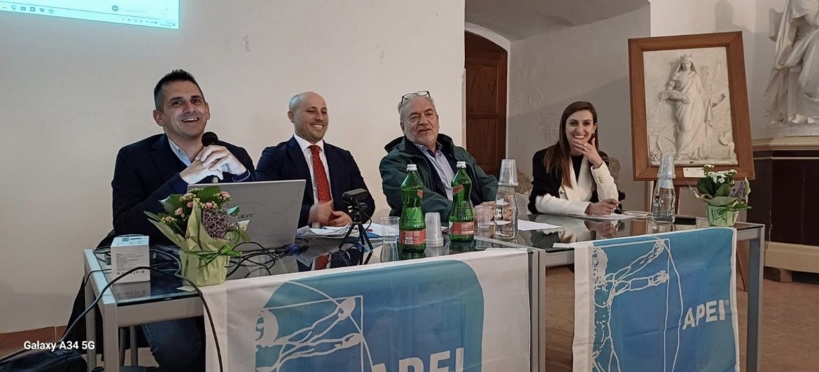 Caltanissetta. Al Convegno provinciale Apei a Palazzo Moncada ribadita l’importanza della figura professionale dei pedagogisti