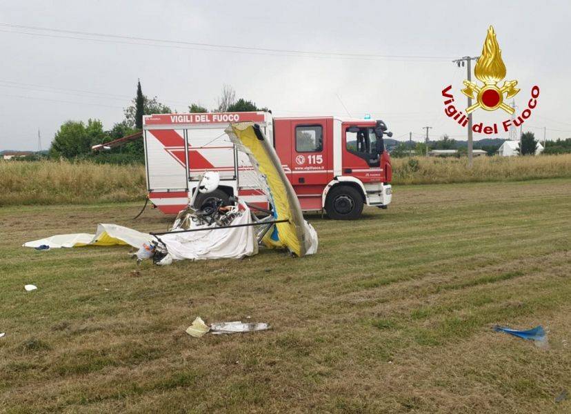 Nel Pisano incidente a ultraleggero: illese le due persone che erano a bordo