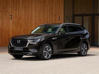 Mazda CX-80: eleganza, tecnologia e prestazioni da SUV Premium