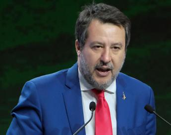 Prostituzione, Salvini: “È un lavoro da regolamentare”