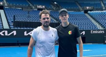 Sinner si allena con Wawrinka: “Grazie Stan, un onore condividere il campo con te”